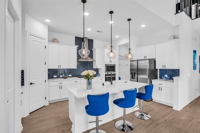 Building Photo - 13520 Leeward Edge Dr