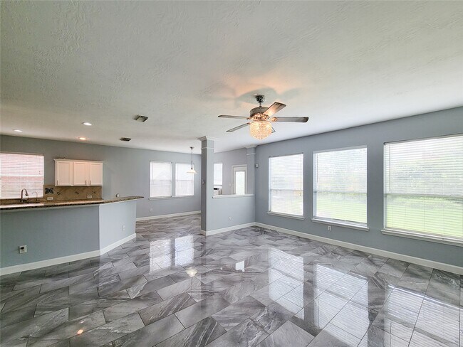 Building Photo - 7506 Boxwood Ridge Ln