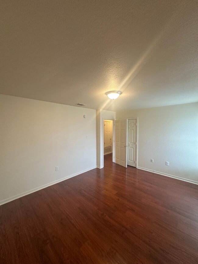 Building Photo - 3204 Baldwin Loop