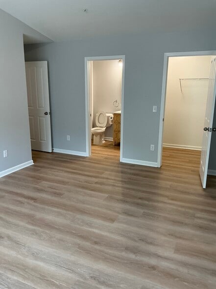 Building Photo - 29030 Cullen Dr