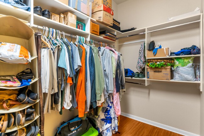 Building Photo - 205 Whispering Wind Dr