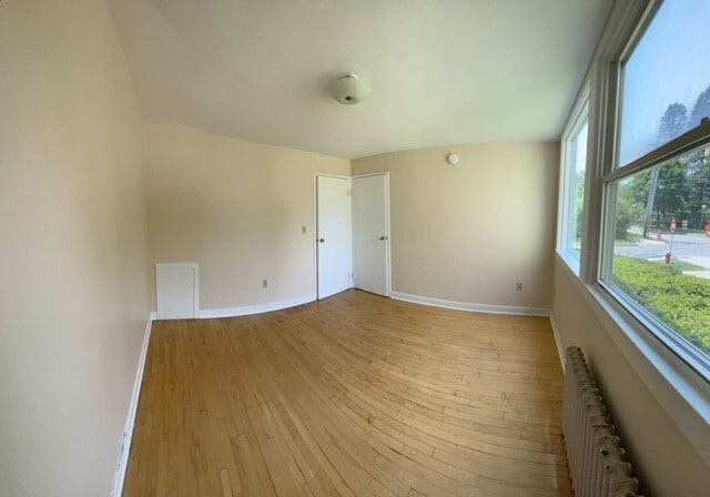 Building Photo - 172 Cliff St