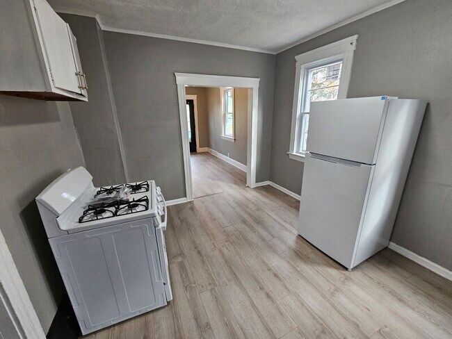 Building Photo - 1148 Norwood Rd