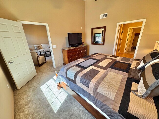 Building Photo - DISCOVER CONTEMPORARY LIVING IN THIS STYLI...