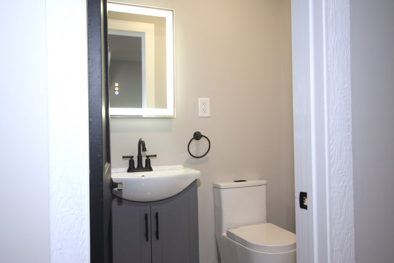 Building Photo - 5014 Seminole St