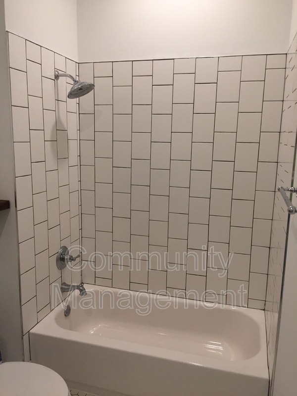 Building Photo - 255 E Boyd Dr