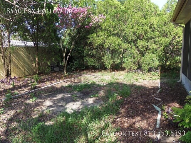 Building Photo - 8440 Fox Hollow Dr