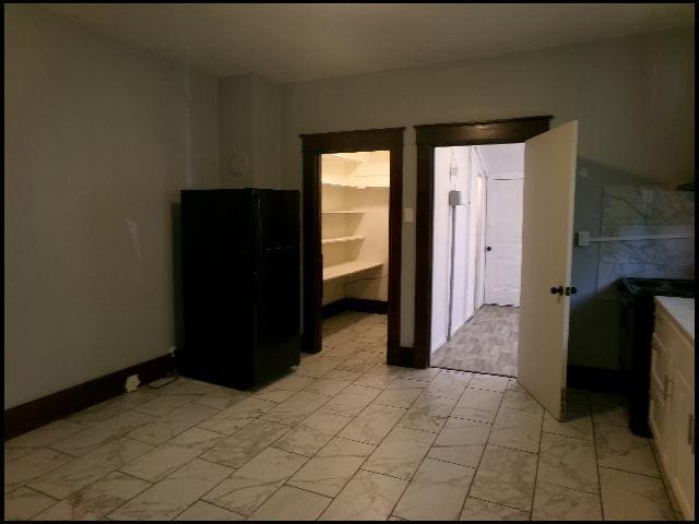 Building Photo - 2100 Valmar St