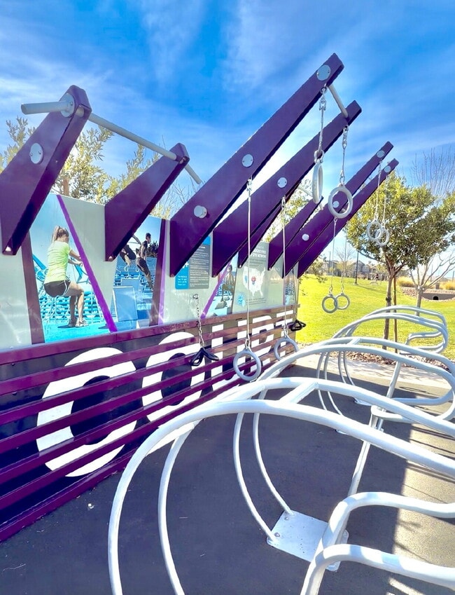 Building Photo - 3 Bedroom Townhome for Rent in Cadence Henderson | Solar Home | Master-Planned Community Near Las...