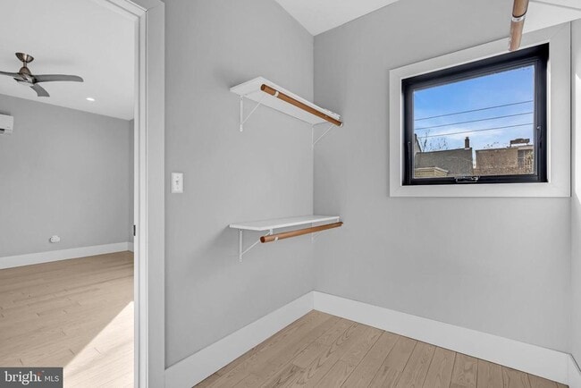 Building Photo - 10 McCready's Alley