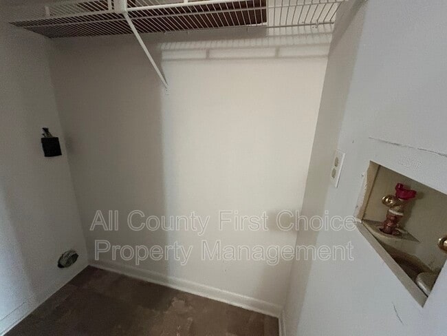 Building Photo - 6600 121st Ave N