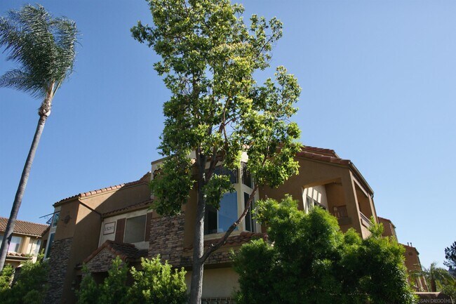 Building Photo - 15283 Maturin Dr
