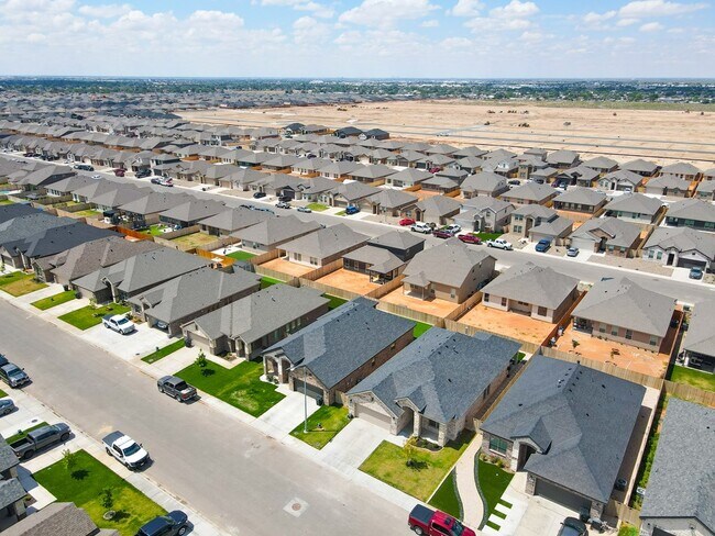 Building Photo - 6419 League Park Ct