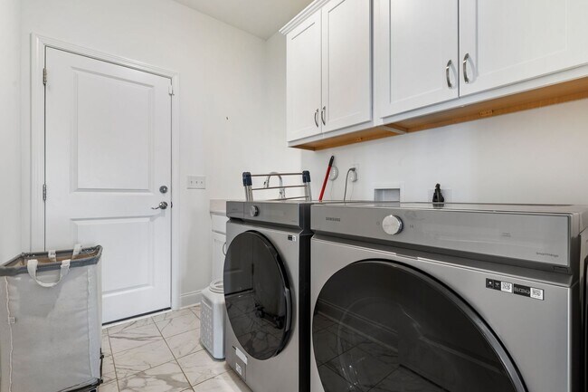 Building Photo - Half-Acre Durham Gem with Premium Upgrades