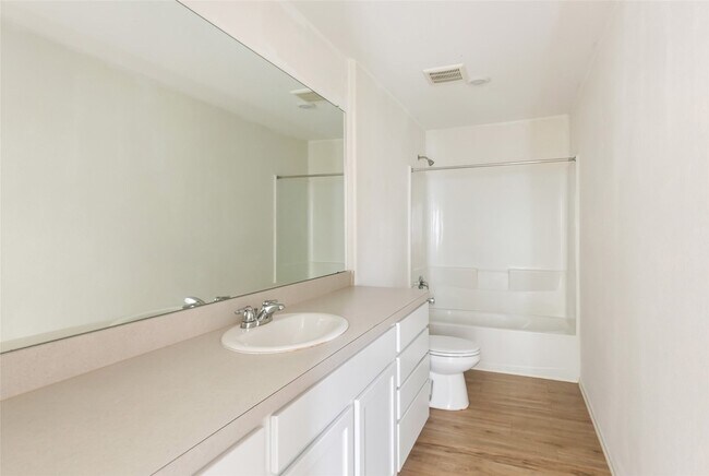 Building Photo - 4343 Palmetto Grv Ln
