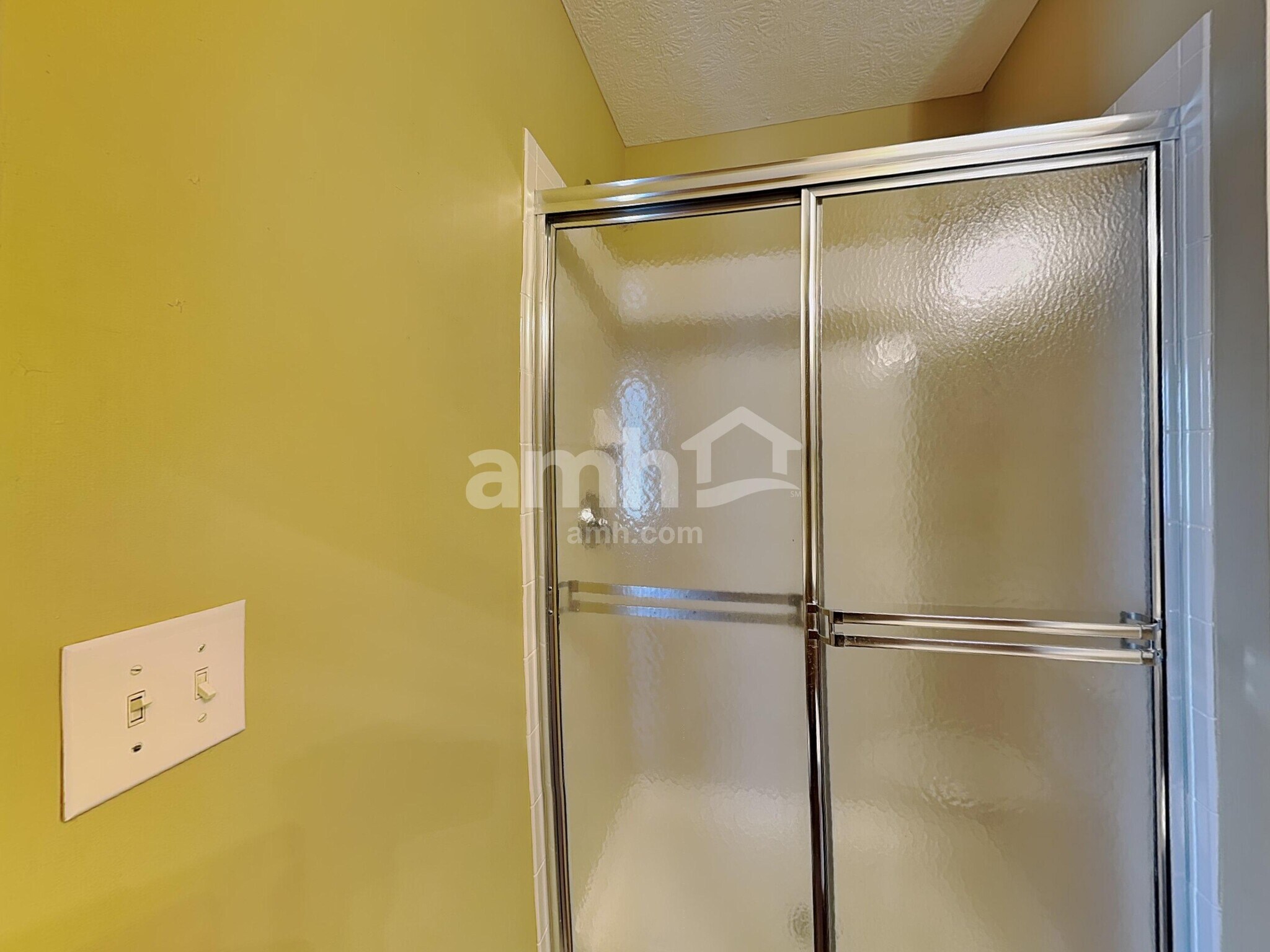 Building Photo - 818 Bent Oak Dr