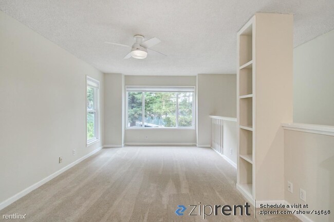 Building Photo - 1 br, 1 bath Condo - 372 Imperial Way, Dal...