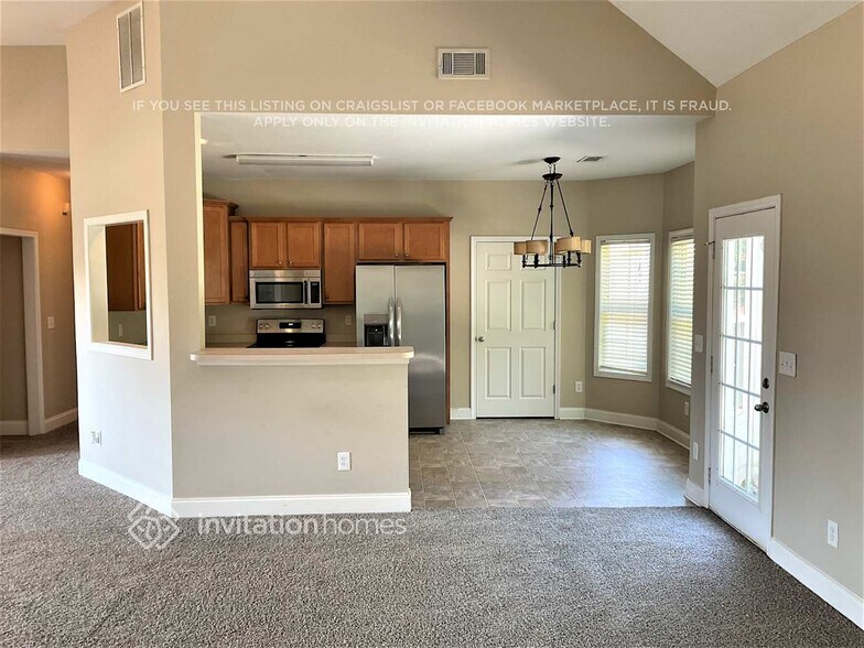 Building Photo - 8210 Mossybrook Ln