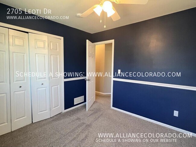 Building Photo - 2705 Leoti Dr