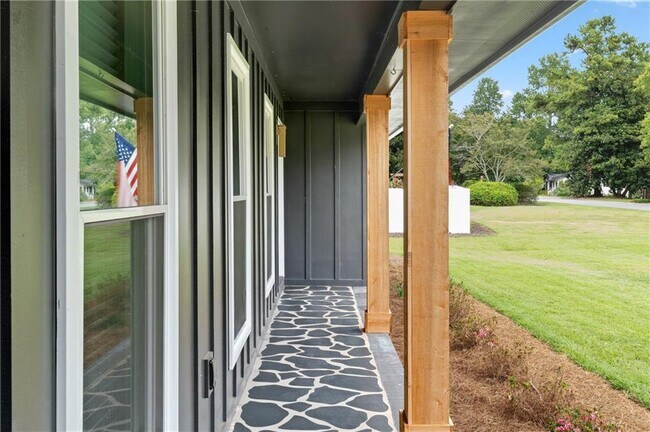 Building Photo - 3251 Plains Way