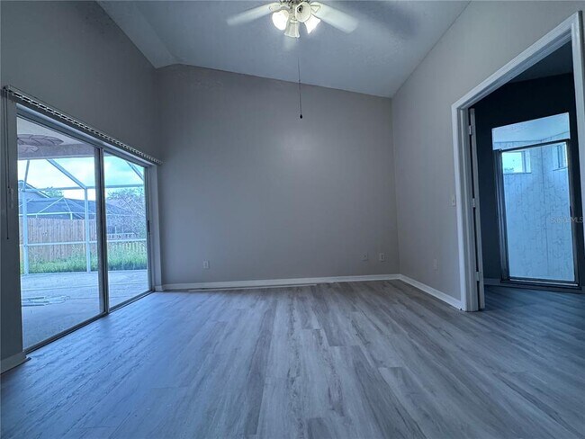 Building Photo - 27618 Sky Lake Cir