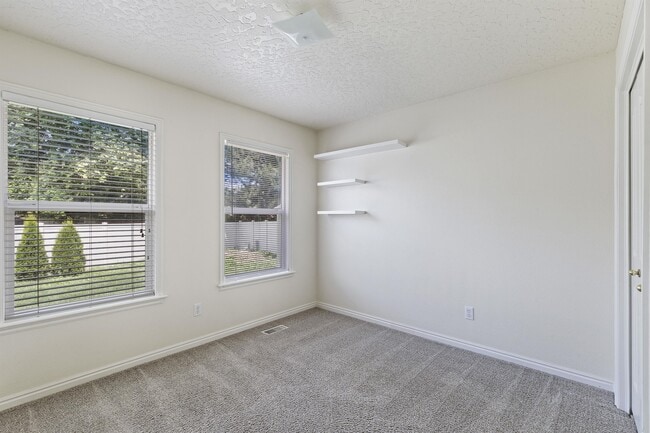 Building Photo - 7646 Cypress Ln