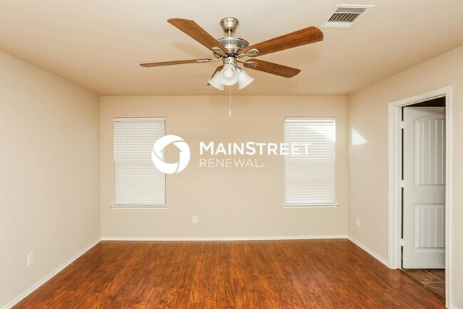 Building Photo - 4 Bedroom Pet-Friendly Home in ROYSE CITY, TX with Main Street Renewal