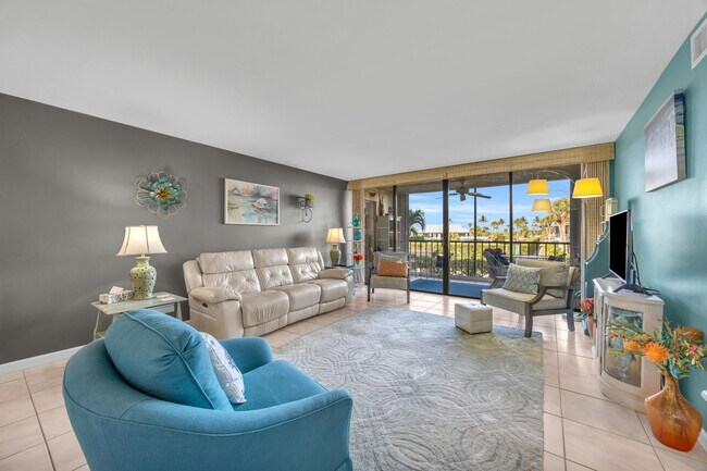 Building Photo - 2400 S Ocean Dr