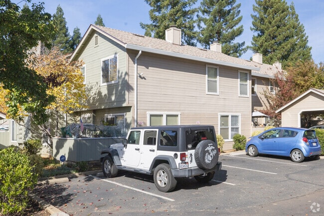 Primary Photo - Greenwood Place