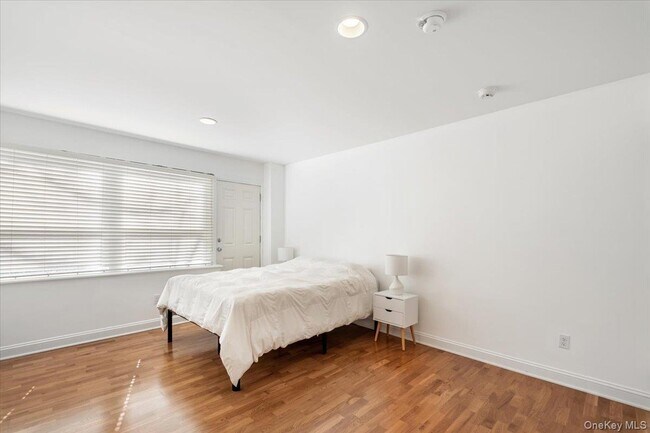 Building Photo - 6A Dickel Rd