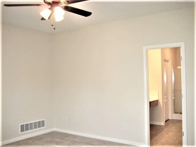 Building Photo - 7138 Arcastle Loop E