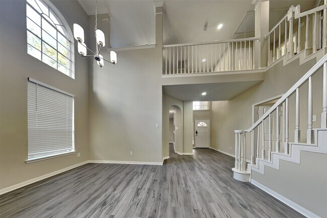 Primary Photo - 5322 Willow Knoll Ct