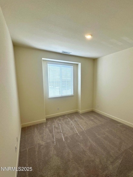 Building Photo - 7145 Owl Vw Dr