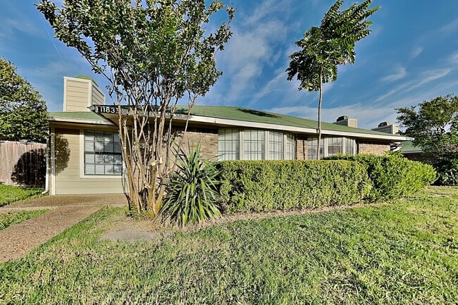 Building Photo - 11835 Garden Terrace Dr