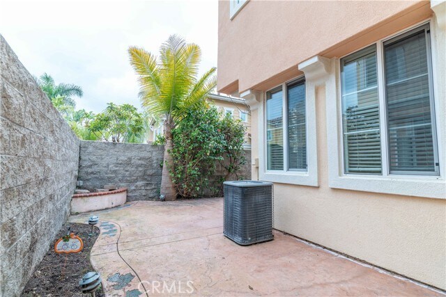 Building Photo - 4120 Paredo Way