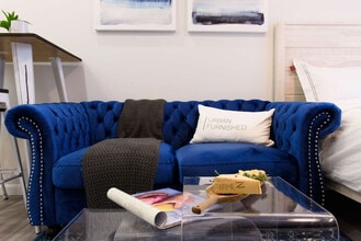 Building Photo - 240e E 75th St