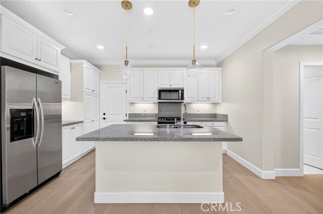 Building Photo - 363 Lucia Ln