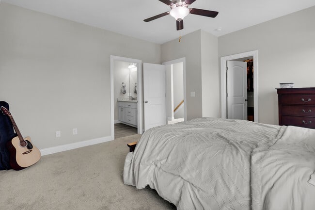 Building Photo - 139 Pasture Ln