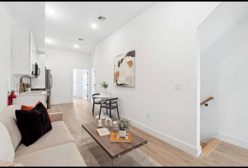 Building Photo - 234 Webster Ave