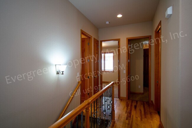 Building Photo - 3775 Sandy Shore Ln