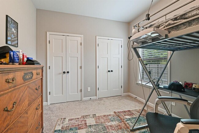 Building Photo - 905 Overture Dr