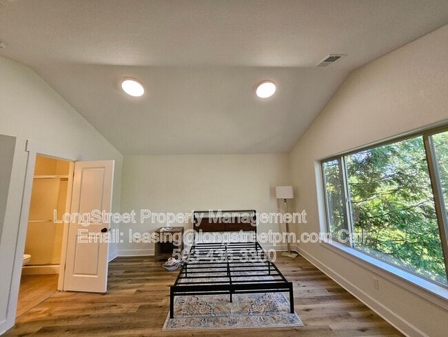 Building Photo - 11819 SW 60th Ave
