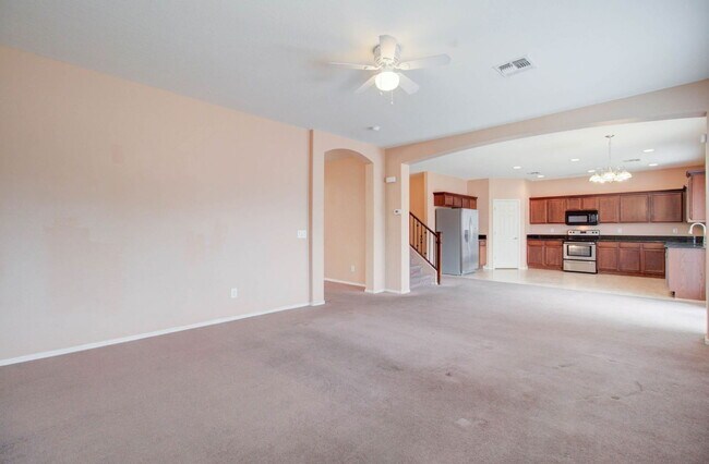 Building Photo - 5659 S 239th Dr