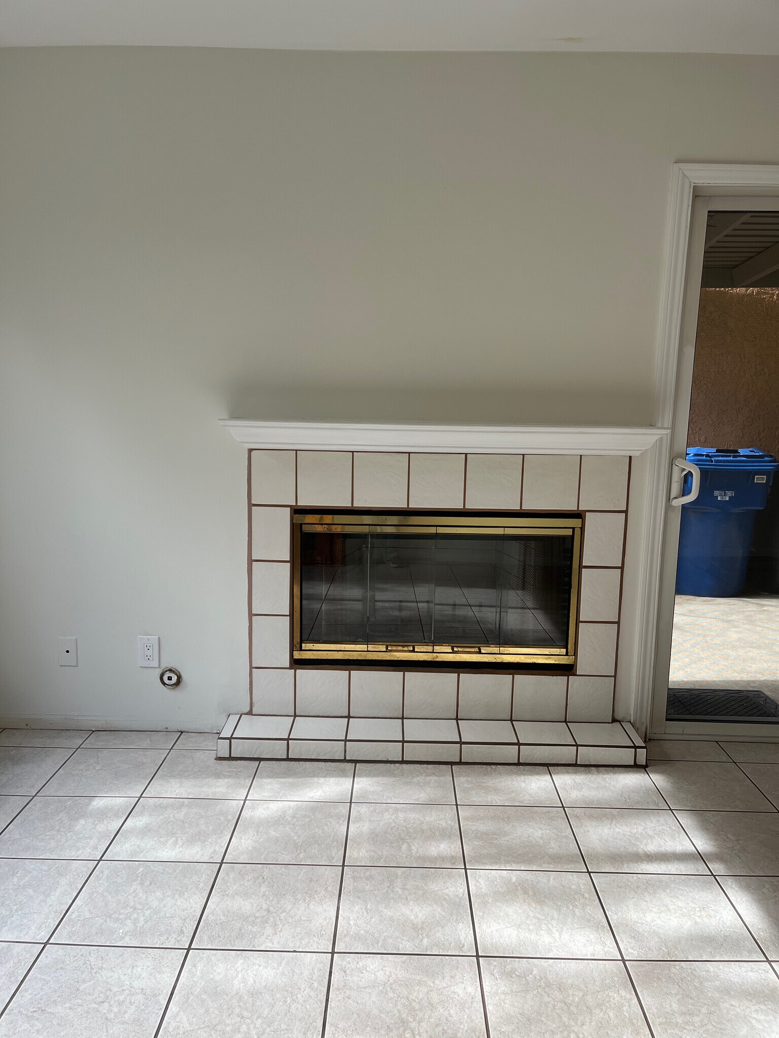 Building Photo - 22008 Lemarsh St