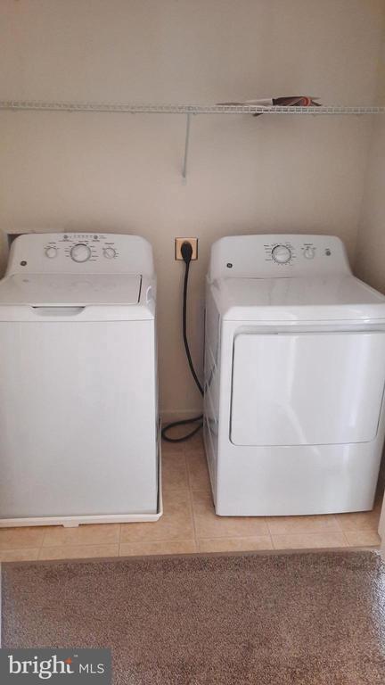 Building Photo - 815 Schooner Ln