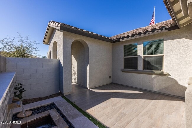 Building Photo - 15292 W Linden St