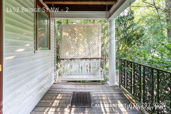 Building Photo - 1452 Bridge St NW