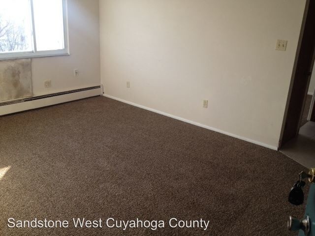 Building Photo - 1456 W 107th St