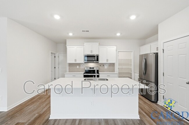 Building Photo - 231 Brinkley Dr