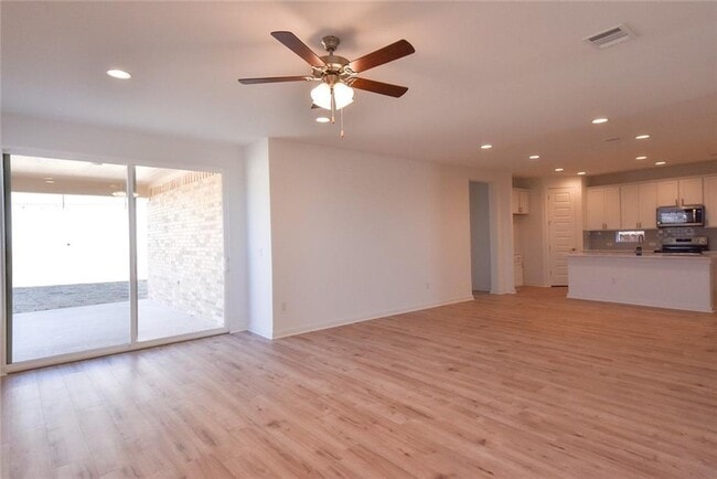 Building Photo - 101 Indian Shoal Dr